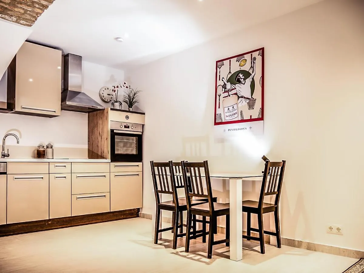 Wohnen Im Herzen Von Wien Budget Apartment