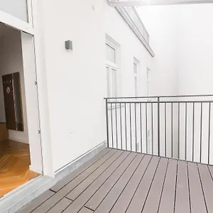 Nadland B61 Apartamento
